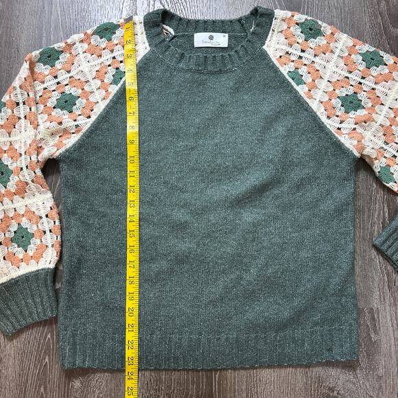 Everyday Chic Crochet Patch Sleeve Sweater Boho Cottagecore Knitwear Sz: M - Picture 5 of 8